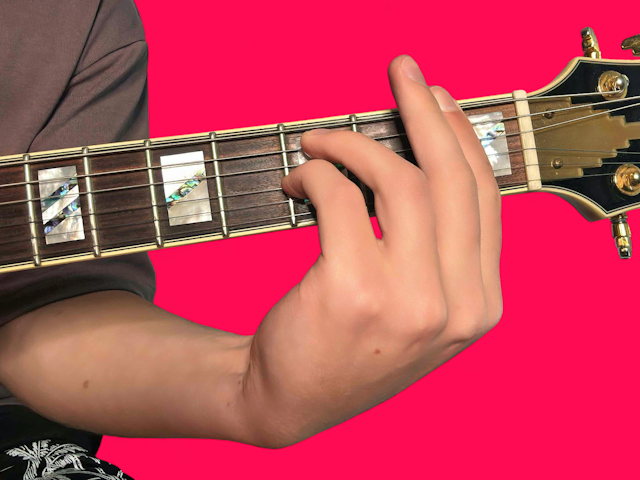 Faug guitar chord with finger positions