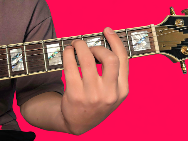 F# minor guitar chord with finger positions