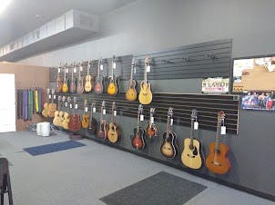 McLuthier's Guitar Sales and Service