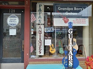 Grandpa Barry's Guitars - Topeka/Delivery in Ottawa