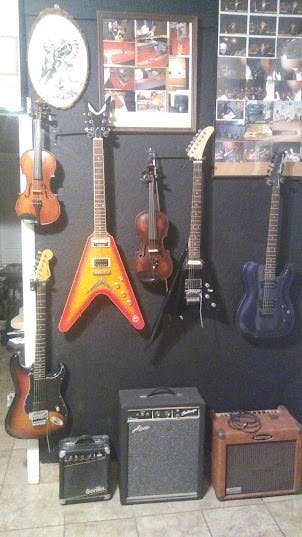 Jpjkotss custom guitars & repair service