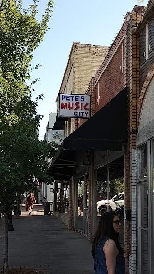 Pete's Music City